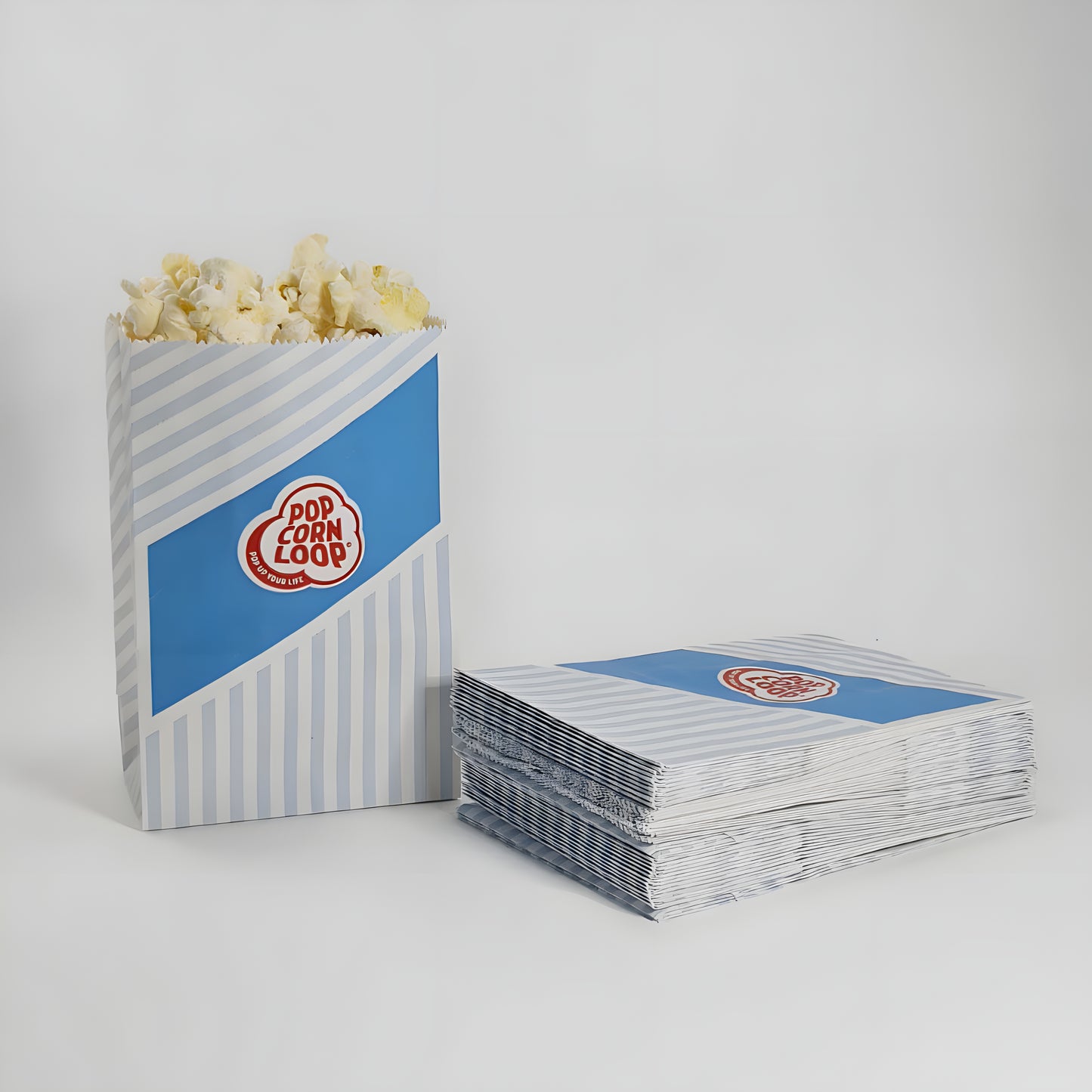 Popcorn salzig 1,4 kg ca. 50L + 40 Stk. Popcorntüten S